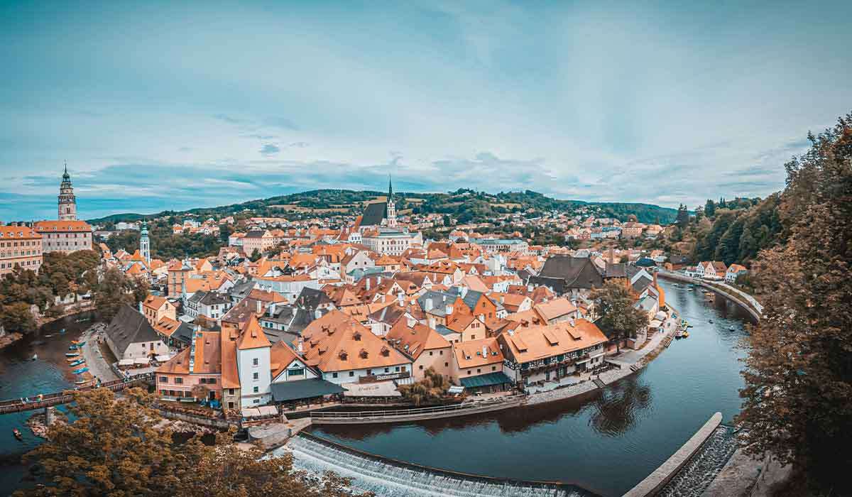 Cesky Krumlov, Best 121 Cheap Vacation Places for Couples