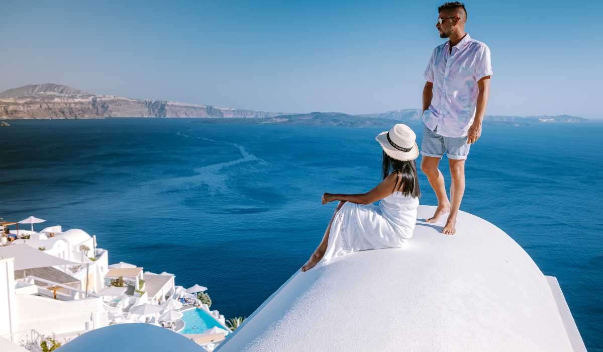 7 Unforgettable Things to Do in Santorini