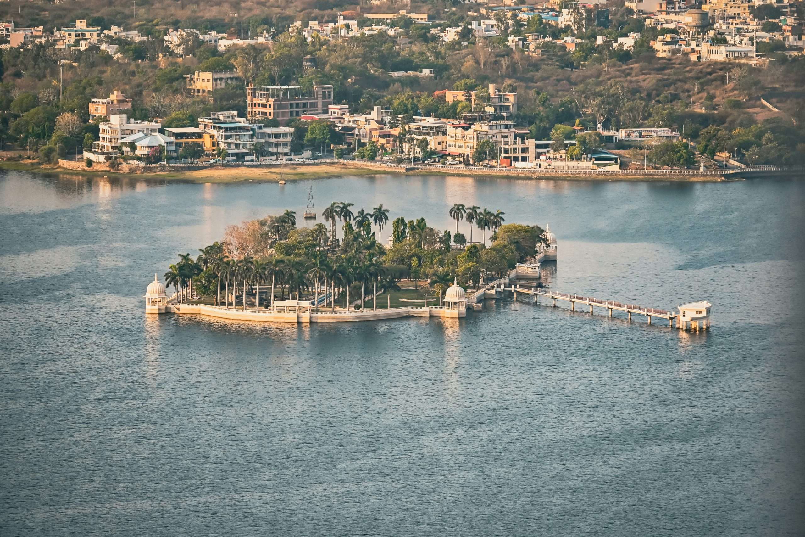 Udaipur's Lake